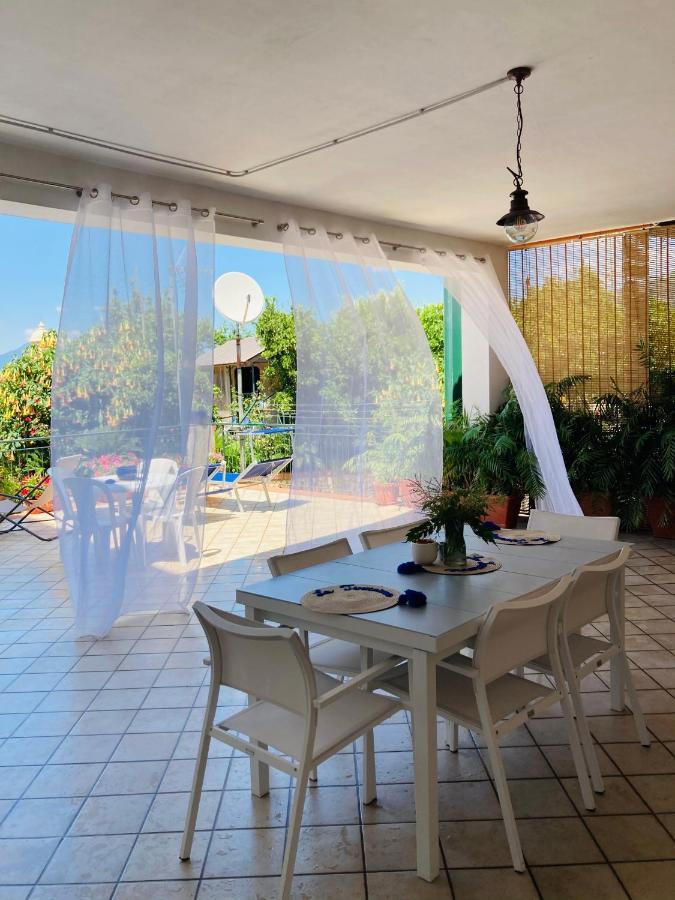 La Terrazza Apartment วีโกเอเกวนเซ ภายนอก รูปภาพ
