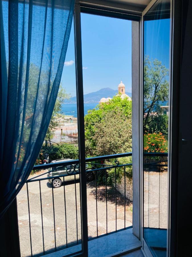 La Terrazza Apartment วีโกเอเกวนเซ ภายนอก รูปภาพ